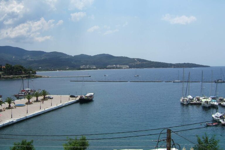 neos marmaras accommodation location ameris 09 2025 768x512